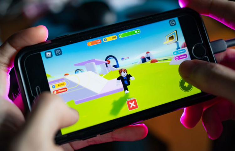 Roblox’s Surge In Programmatics Is Causing Rivalry For In-Game Studios