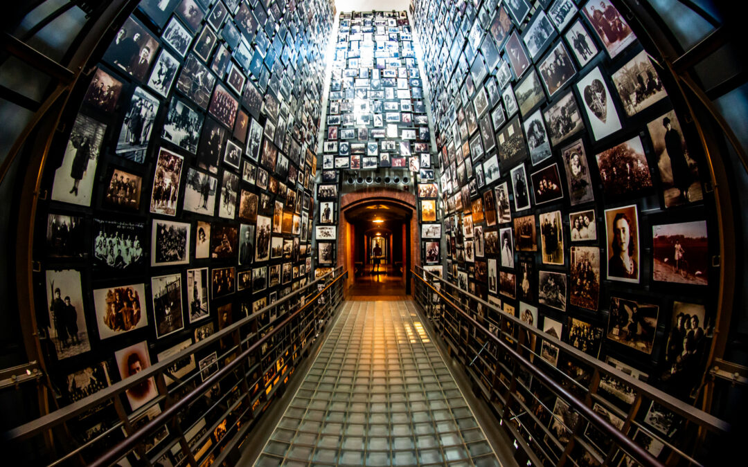 Entire Kanye West Album Has Been Leaked On Discord, And The Leakers Have Stated That The Proceeds Will Be Donated To The U.S. Holocaust Museum